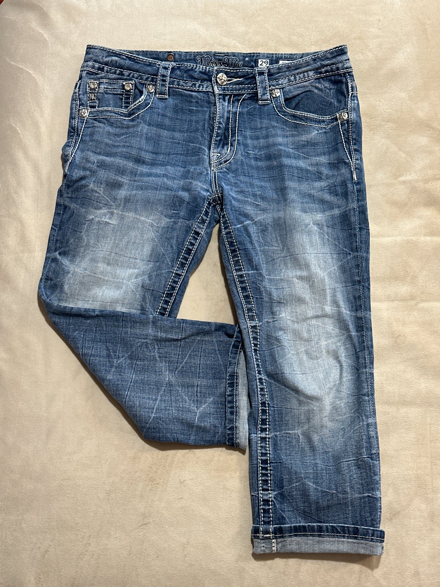 MissMe mid-rise Cuffed Capris size 29