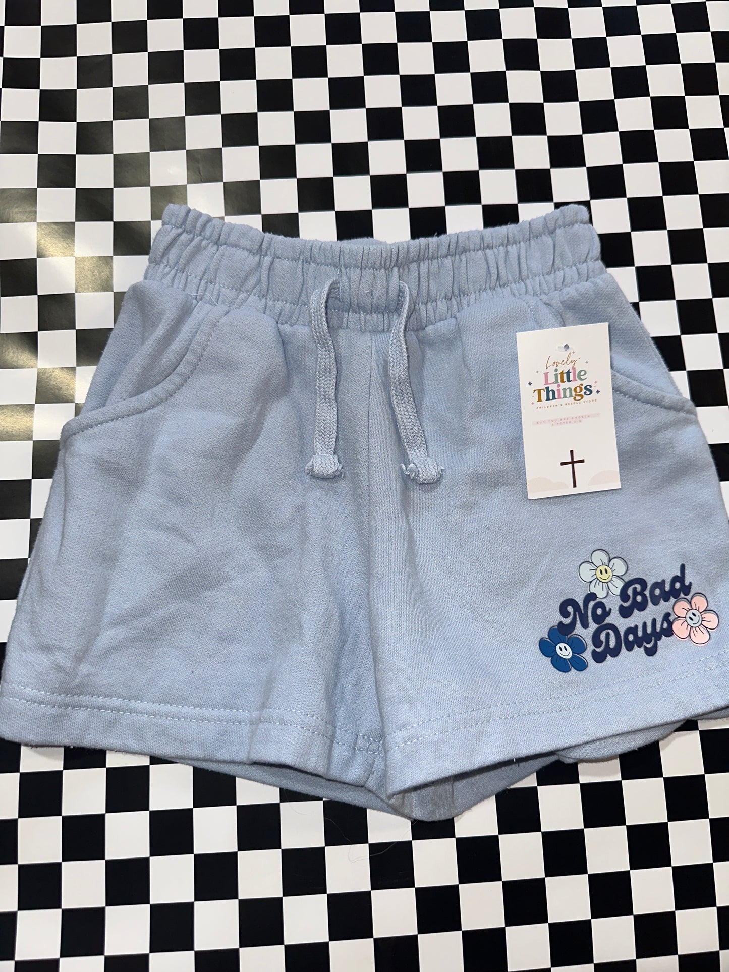 Crown of Hearts blue girls shorts size 8