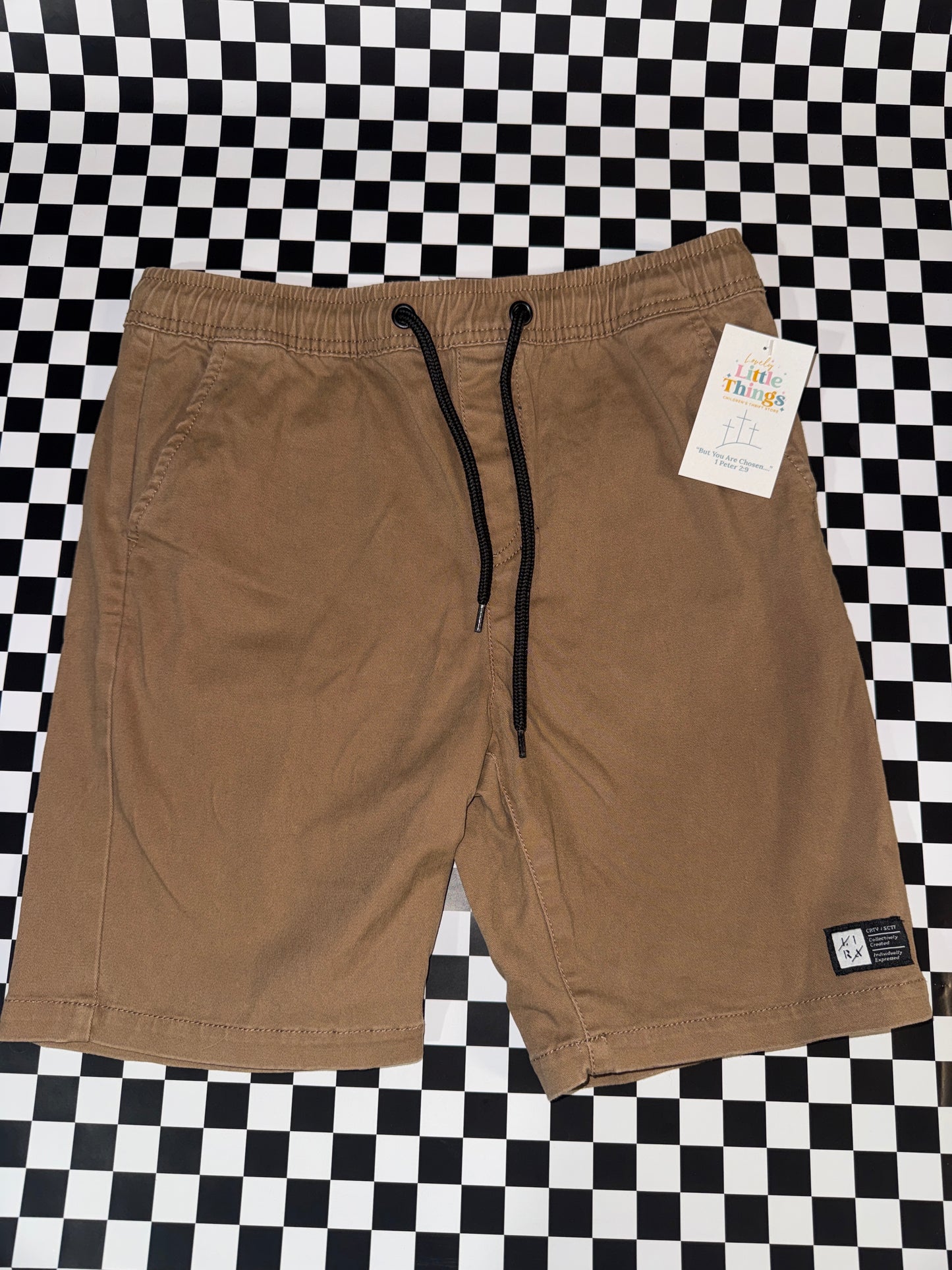 Lira Khaki shorts L
