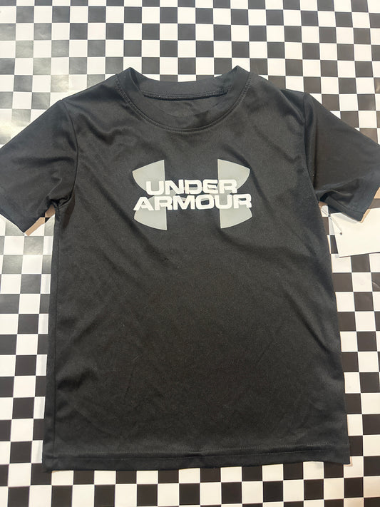 Under Armour athletic shirt size 5 black