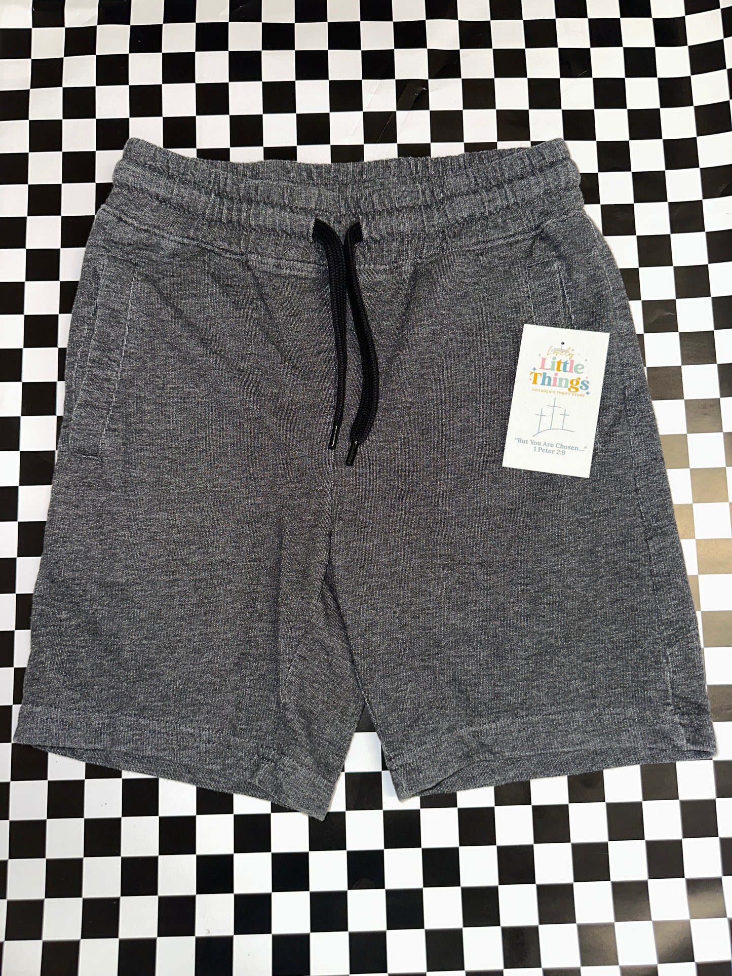 Boys Gray Shorts Size XS(6/7)