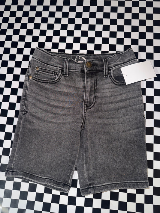 Art Class black shorts 6/7