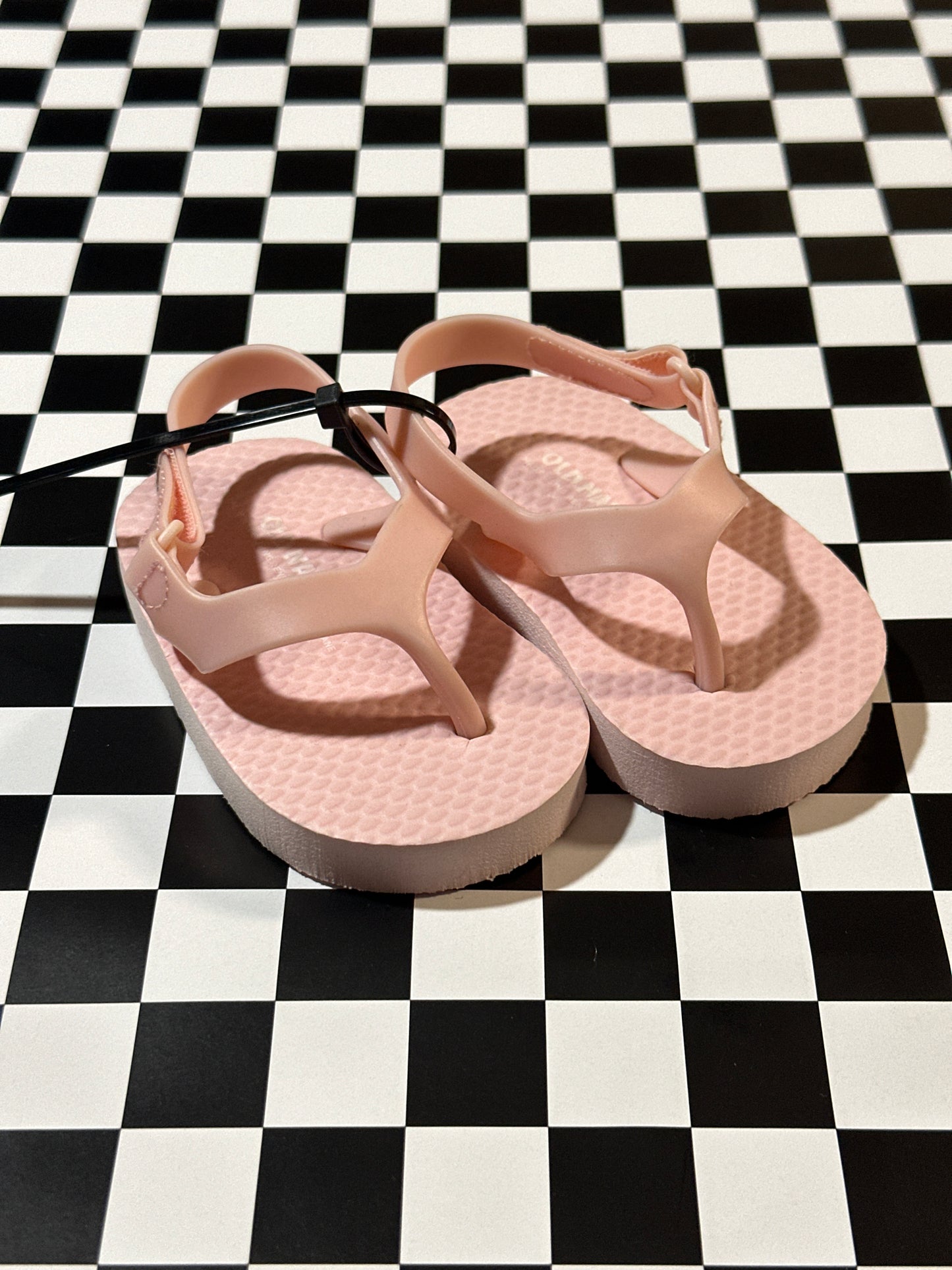 Old Navy Pink toddler sandals size 3