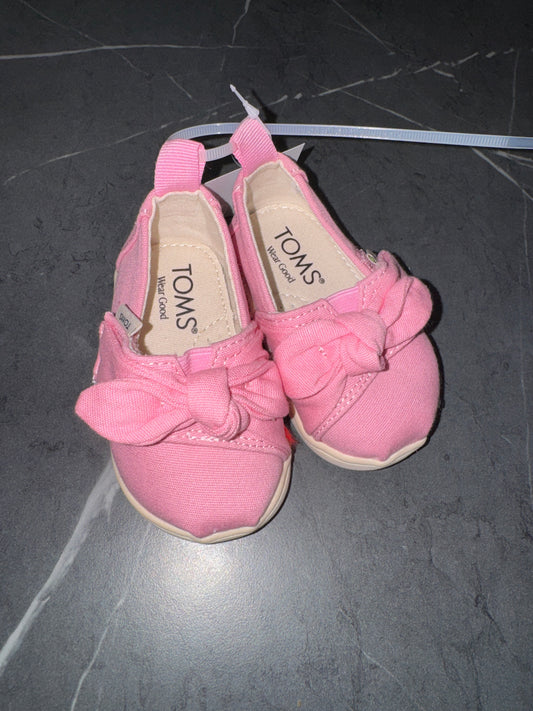 pink TOMS toddler girl shoes