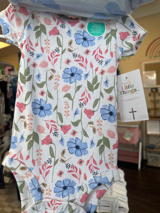 NWT Carters bodysuit 3pc 3-6