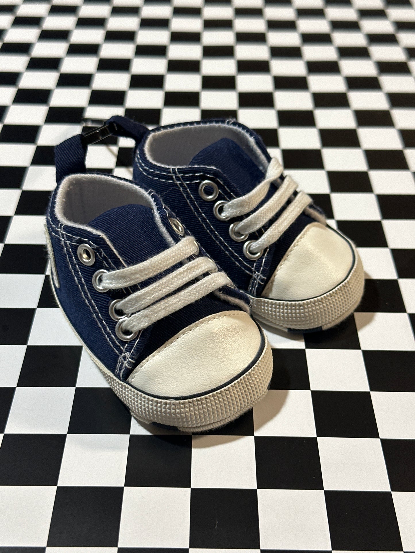 Navy Crib shoe size 1
