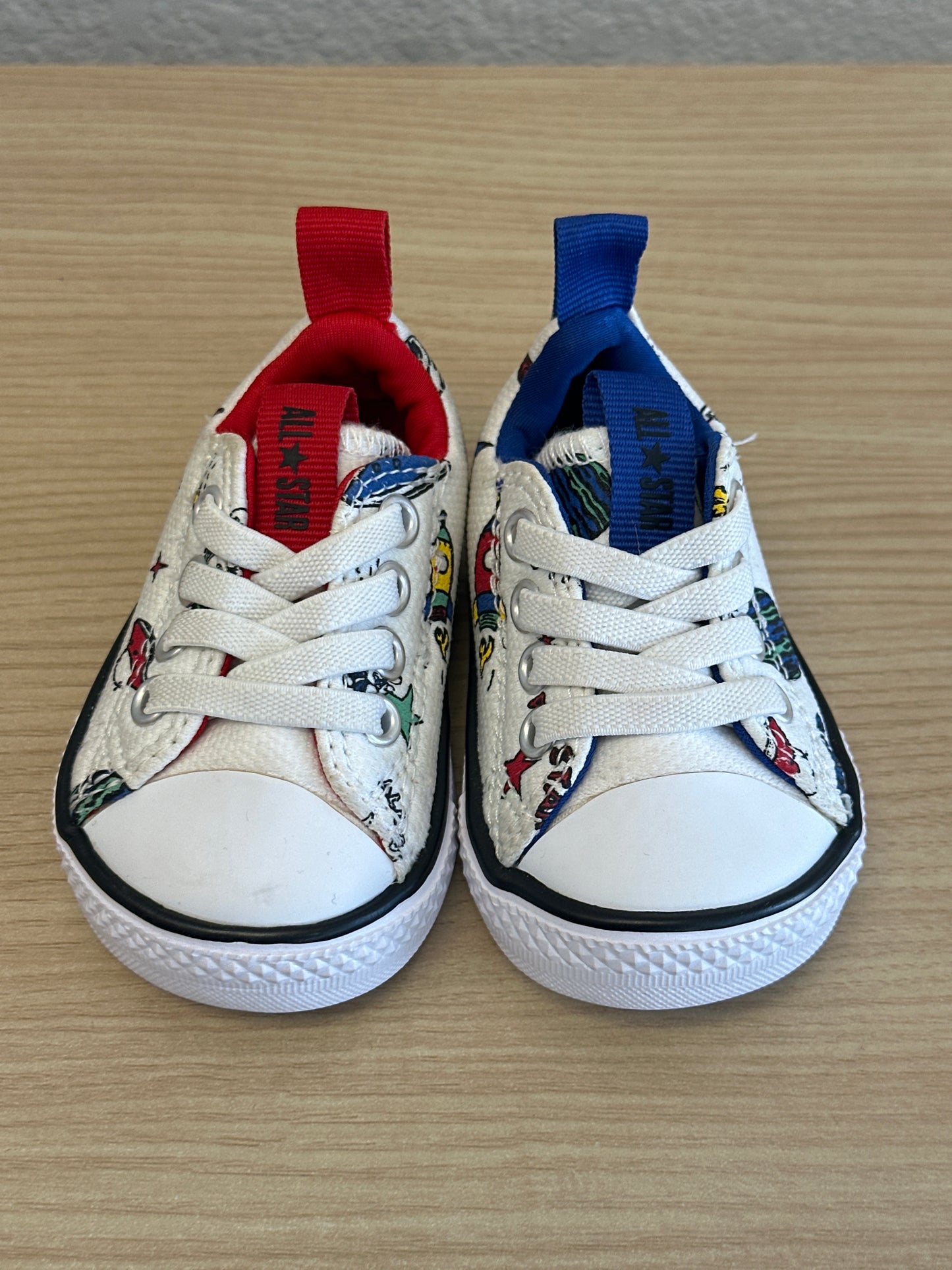 Converse boys size 2c